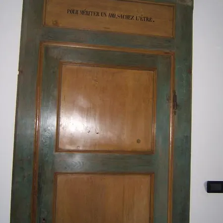 A Vourry דירה